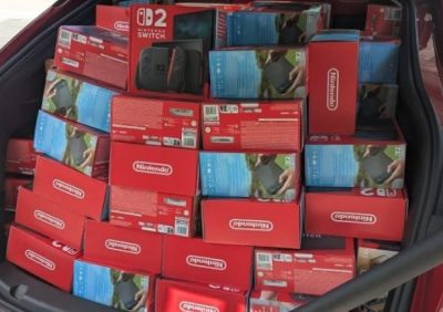 【悲報】海外勢さん「ごめんSwitch2買いすぎちゃったｗ」